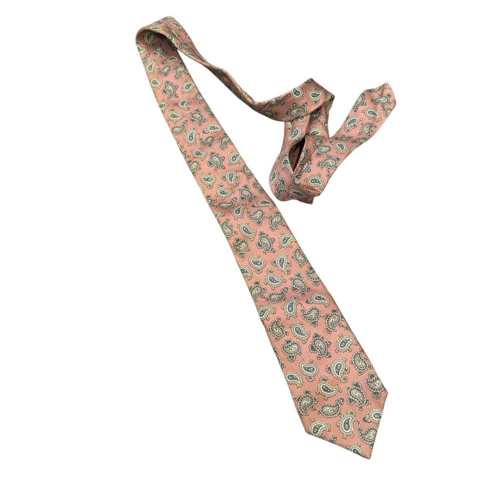 Paisley Necktie Mens OS Pink 100% Silk Italian Fabric Made in USA